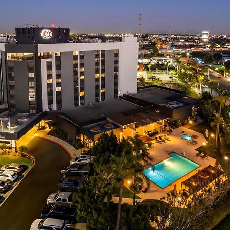 Doubletree By Hilton Carson Hotel Eksteriør billede