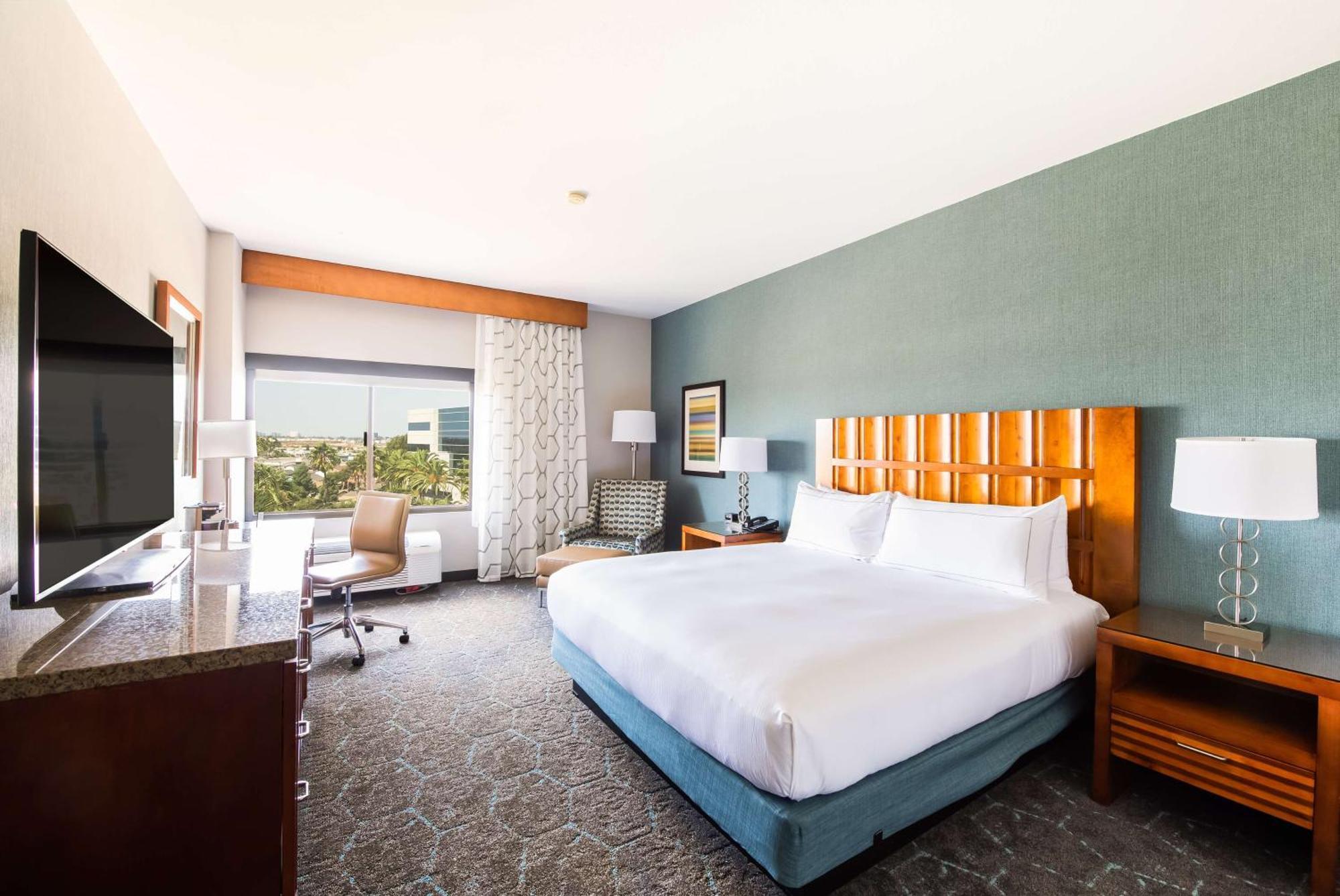 Doubletree By Hilton Carson Hotel Eksteriør billede